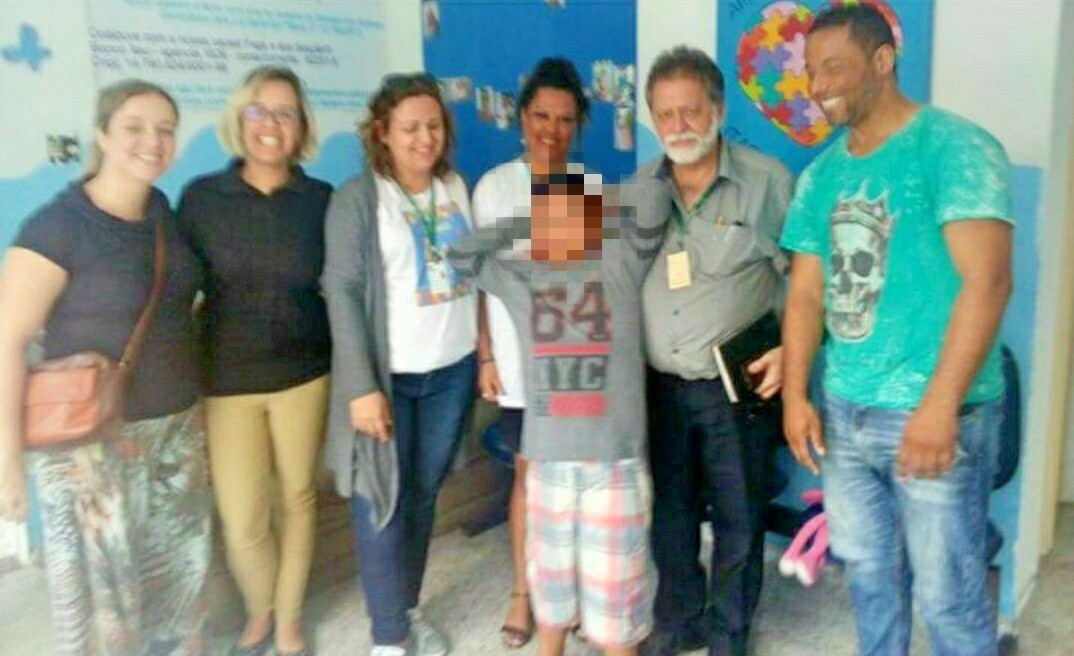 Membros do Napne e CEX em visita a ONG AMAI Azul